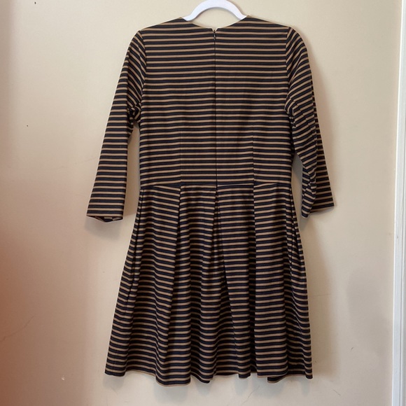 Versatile Dress - Picture 2 of 5